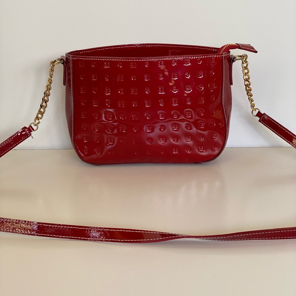 Arcadia Lorenza Crossbody